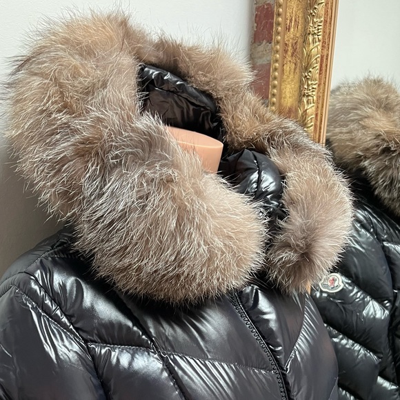 ⭐️⭐️⭐️⭐️moncler | TRADE for WENDY!! WENDY ONLY! ⭐️⭐️ - Picture 5 of 16